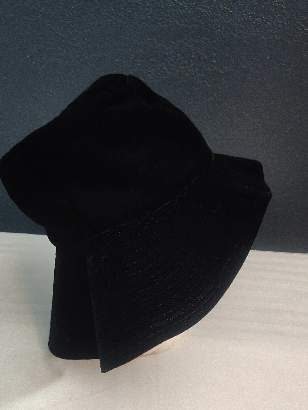 Rare Vintage Marshall Field & Co Black Velvet Slouch Bucket Floppy Hat 1960s S